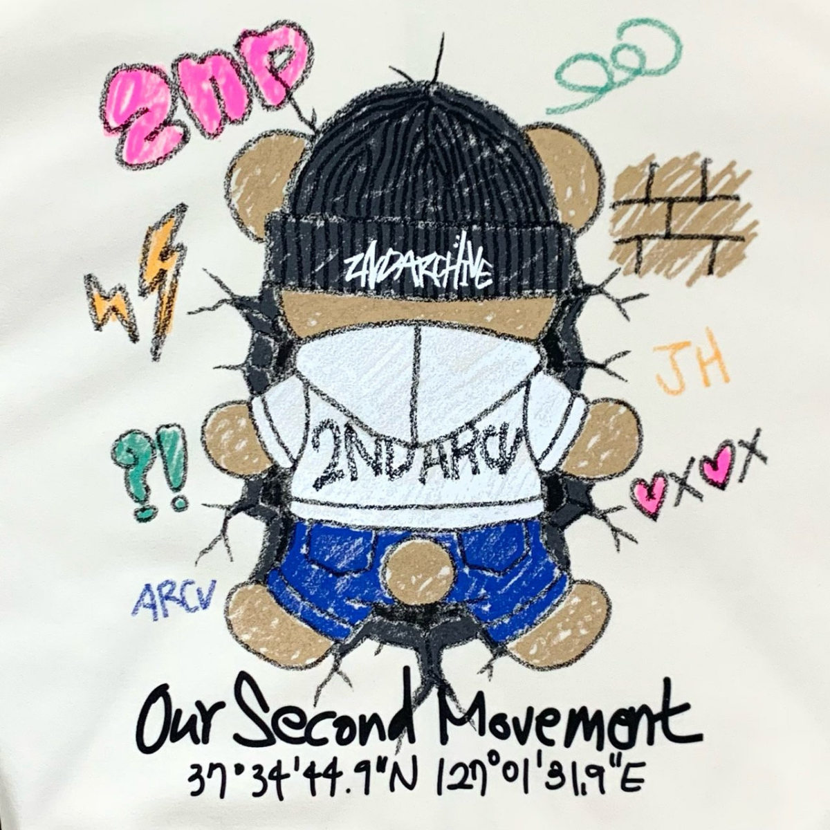 ライトグレーカラーの柔らかな生地感が伝わるディテールカット