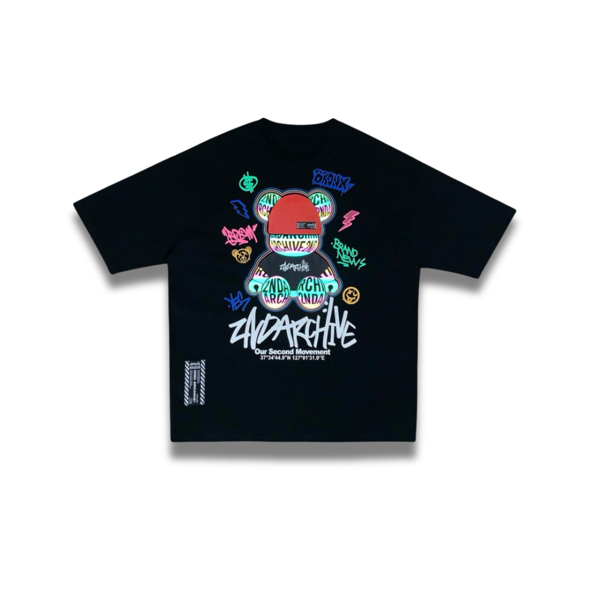 ラベルビーニーベア グラフィックTシャツ - 2nd Archive 韓国