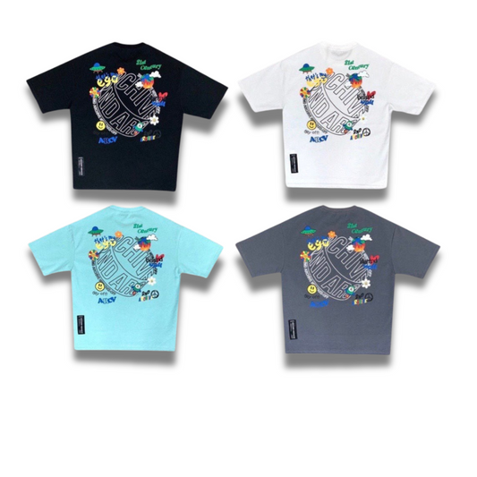 2nd ArchiveのポップグラフィックTシャツはブラック・ホワイト・ライトブルー・チャコールグレーの4色展開で、男女問わず人気