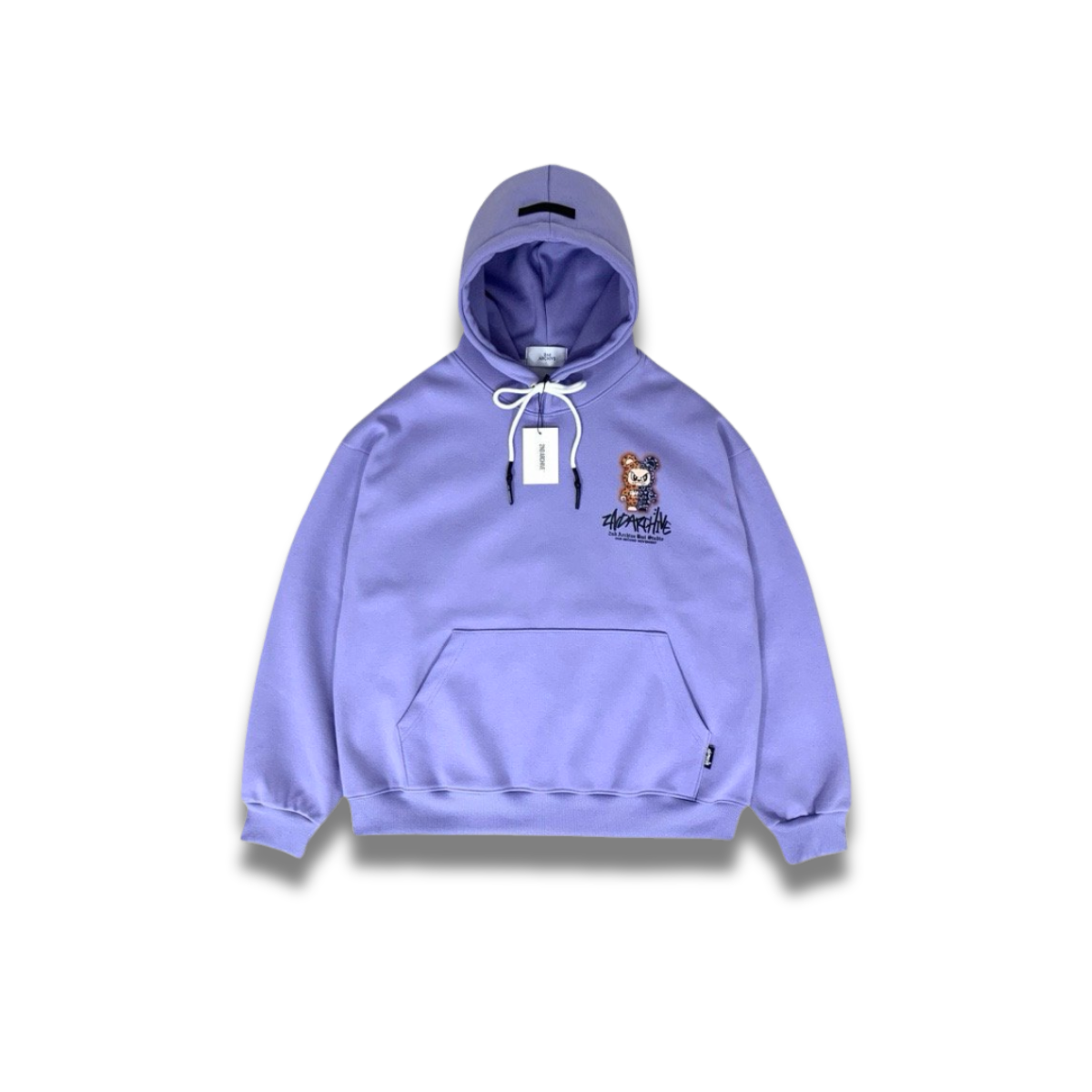 ブラックパーカーを横から撮影した着用イメージ