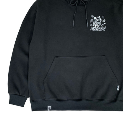 クリームパーカーの袖とリブ部分を写した生地アップ画像