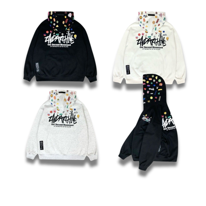 韓国ストリート風のゆるめトップスを着たモデルの後ろ姿