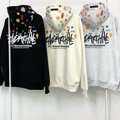 パーカーの袖とリブ部分を写したディテール画像