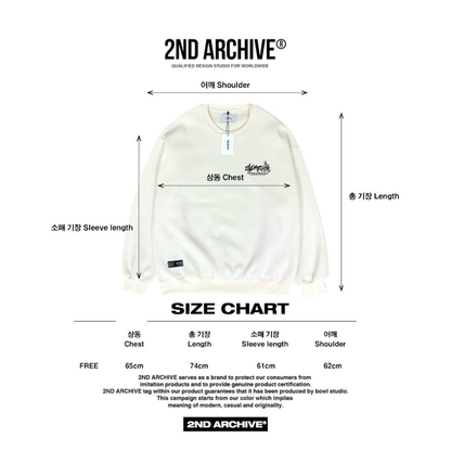 メインサインロゴのプリントが映える高解像度ディテールショット