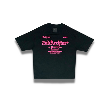 2nd ArchiveのESTロゴ入り3D刺繍Tシャツ、韓国ストリート系