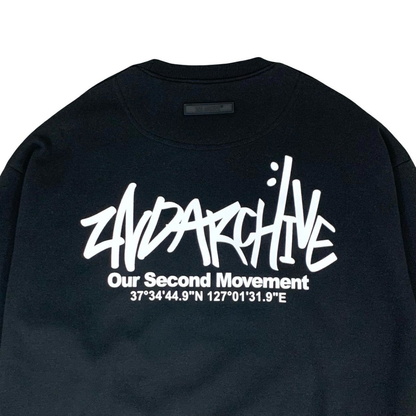 ロゴプリントの発色と質感がわかる近距離からのディテールショット