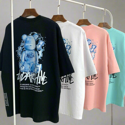 Korean streetwear T-shirt with standout ice-bear design.