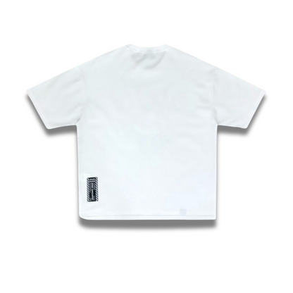 英字ワッペンが映える韓国おしゃれTシャツ