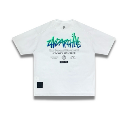 3色展開（ミント・ホワイト・ブラック）のユニセックスTシャツ