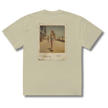 [Faded Frames Co.] カリフォルニア ヴィンテージ ガール Tシャツ (138)