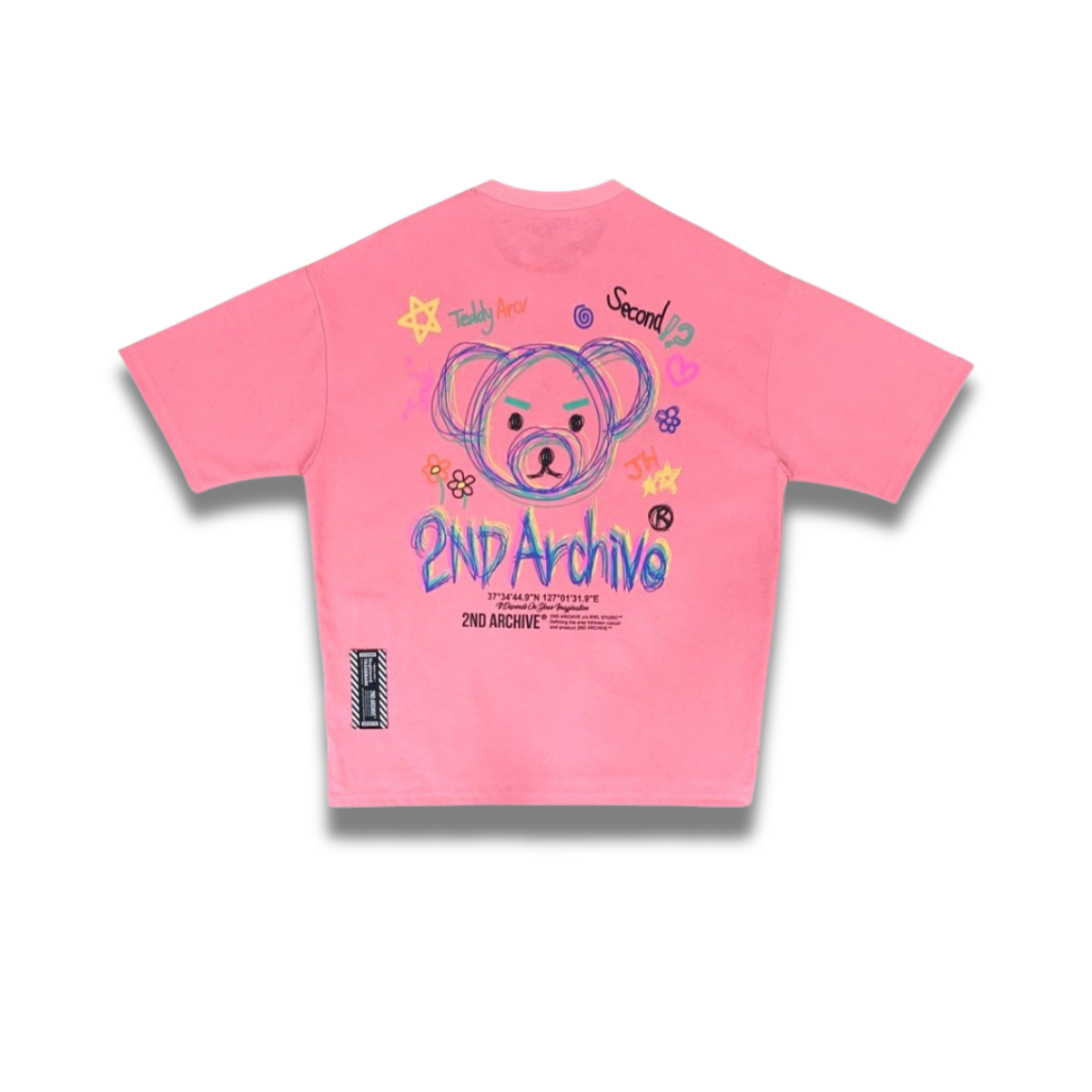 ポップなピンクベースにかわいいテディベアが描かれた韓国女子に人気のTシャツ