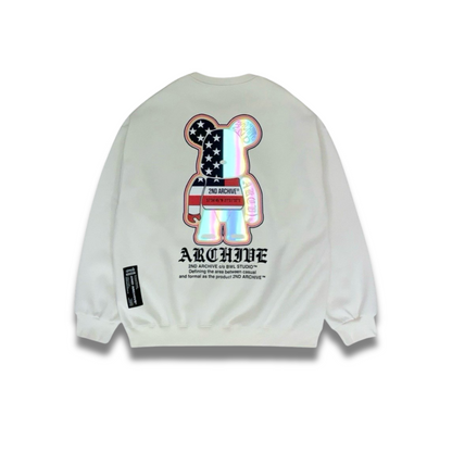 カジュアルに着られるオーバーサイズトレーナーの前面カット