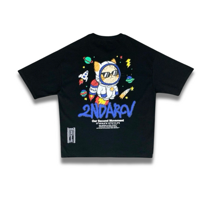 カワイイ宇宙猫が主役のグラフィックTシャツ｜韓国ファッション