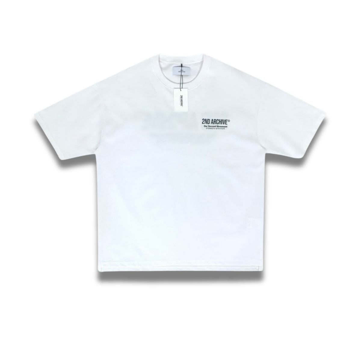 高級感のある3D刺繍が特徴の韓国ブランドTシャツ