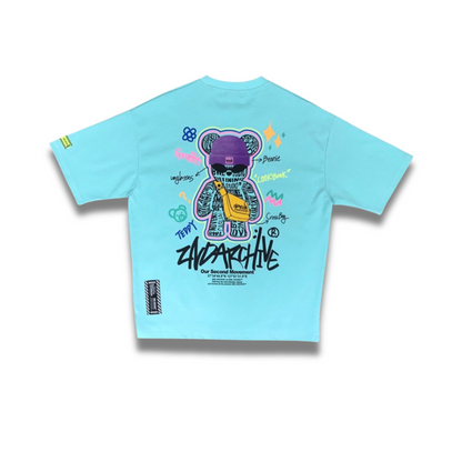 爽やかなミントカラーにグラフィティ風のベアプリントが映える、夏にぴったりの韓国Tシャツ