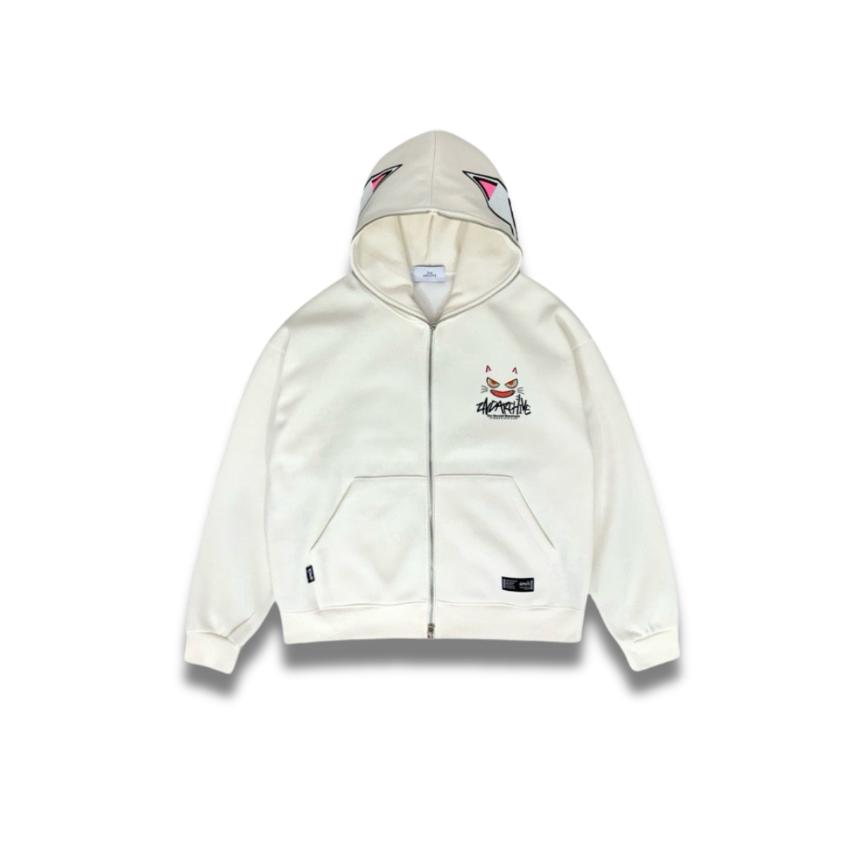 パーカーのジッパー部分と猫の顔デザインのバランスが分かる前面画像