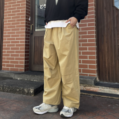 Korean made, beige baggy street fashion pants.