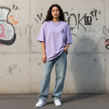 Crayon bike cat graphic t-shirt front view - Korean streetwear oversized tee for women | クレヨンバイクキャット グラフィックTシャツ フロントビュー 韓国ストリートウェア レディース オーバーサイズ