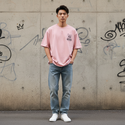 Circle logo cool cat graphic t-shirt front view - Korean streetwear oversized tee for men | サークルロゴクールな猫 グラフィックTシャツ フロントビュー 韓国ストリートウェア メンズ オーバーサイズ