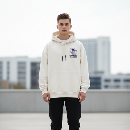 Front lifestyle view of cream oversized hoodie with bear graphic and 2nd Archive branding, premium streetwear | クリーム色のオーバーサイズパーカー、ベアグラフィックと2nd Archiveブランディング、プレミアムストリートウェアの正面ライフスタイル写真