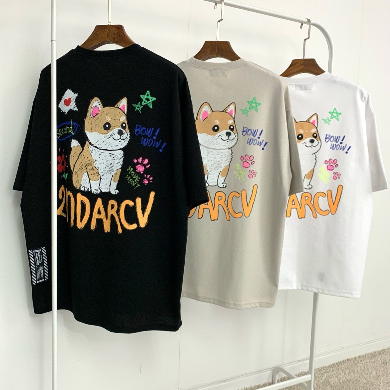 Crayon dog graphic tee from 2nd Archive – Korean streetwear