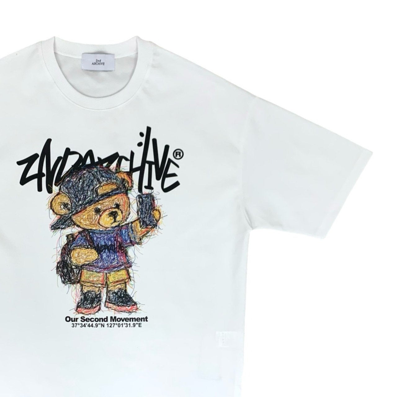 韓国ファッション通販で人気爆発！2nd ArchiveベアデザインTシャツ