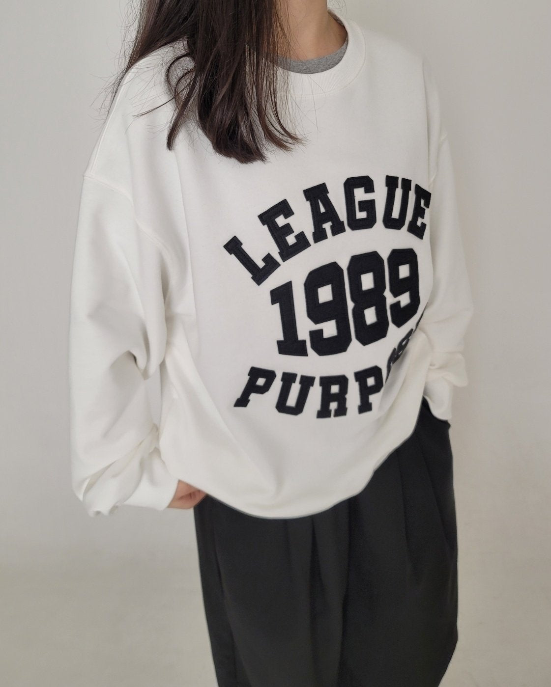 Best seller Korean sweater, unisex, English writing