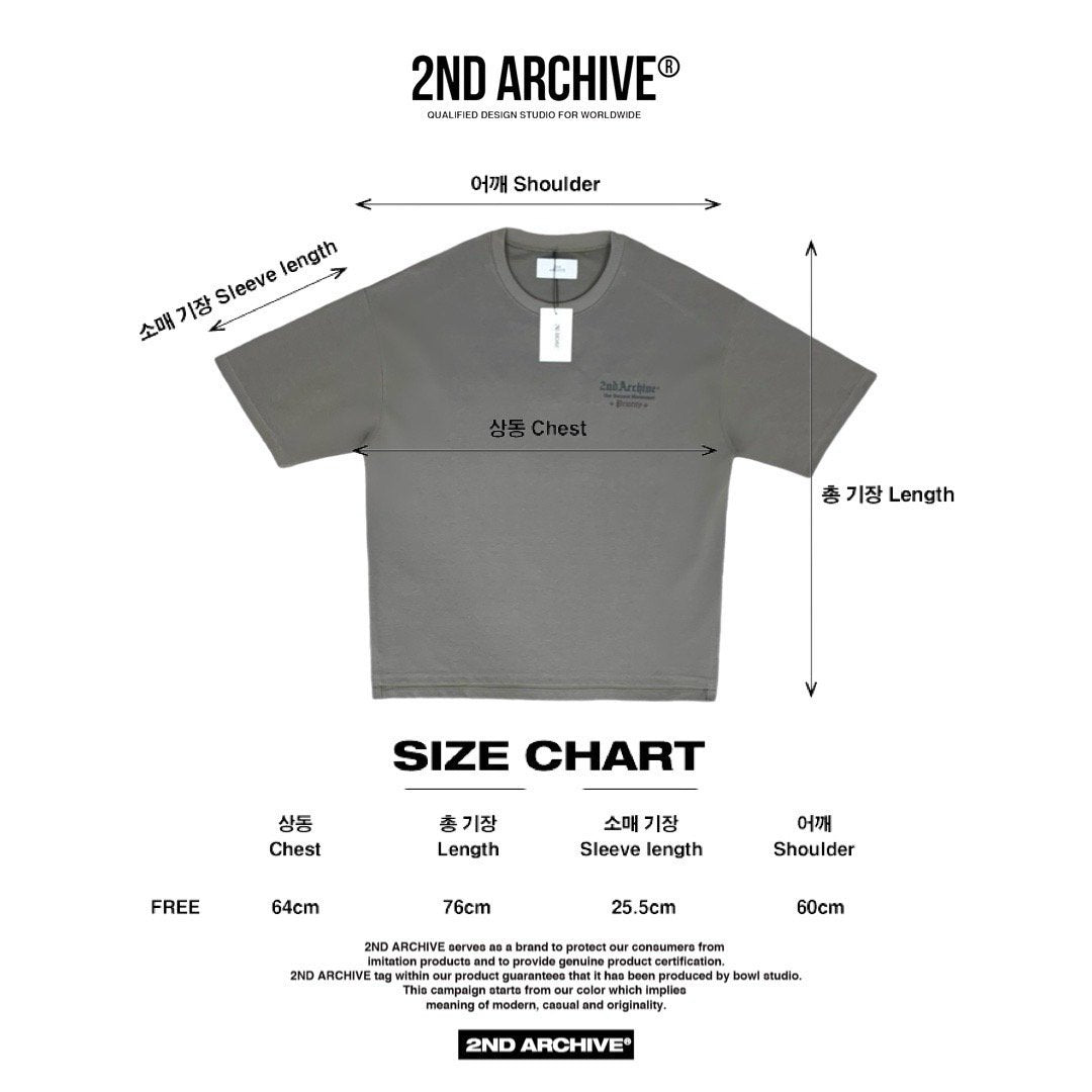 韓国ファッション好きに人気！立体刺繍のインパクトTシャツ