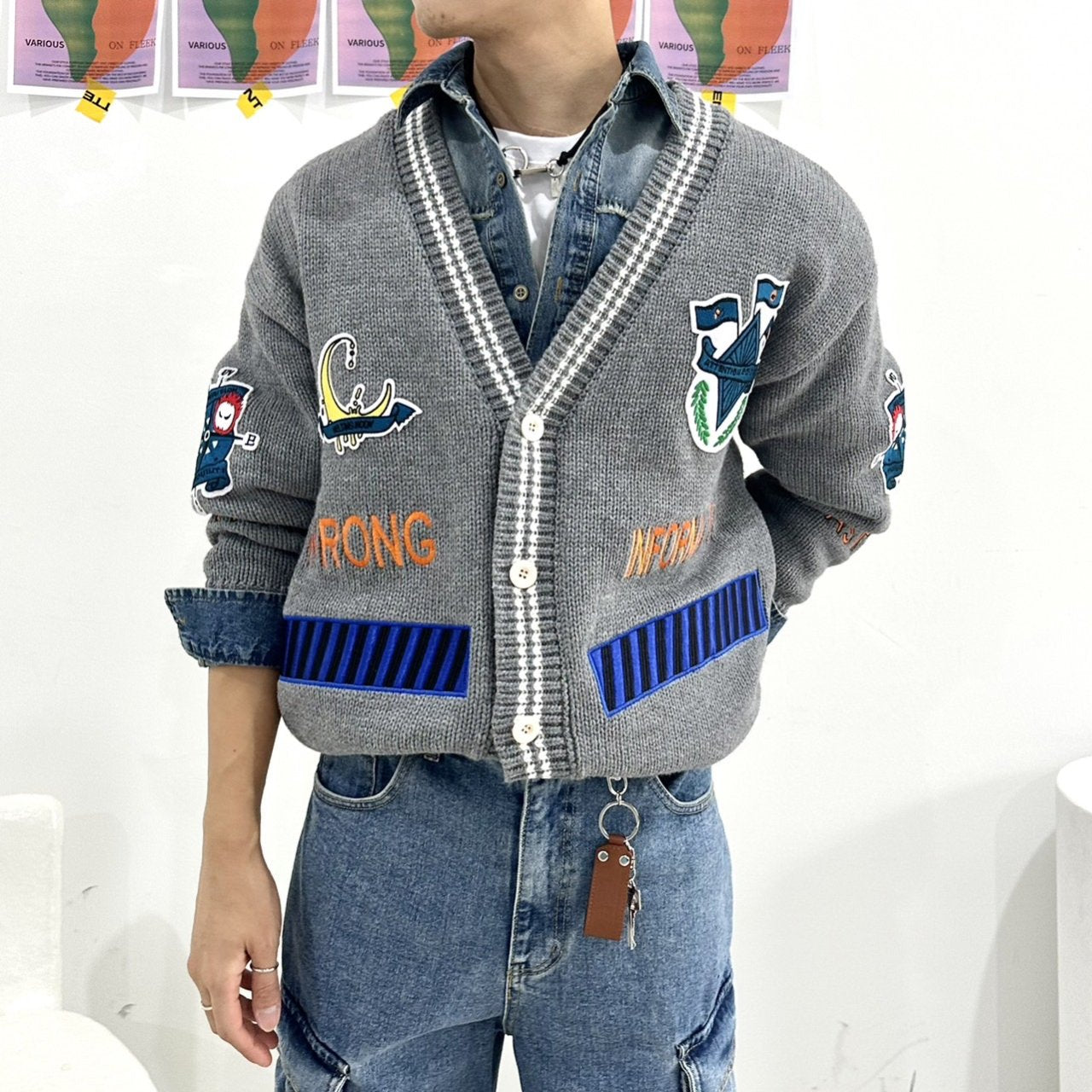 Korean-made gray patch cardigan.