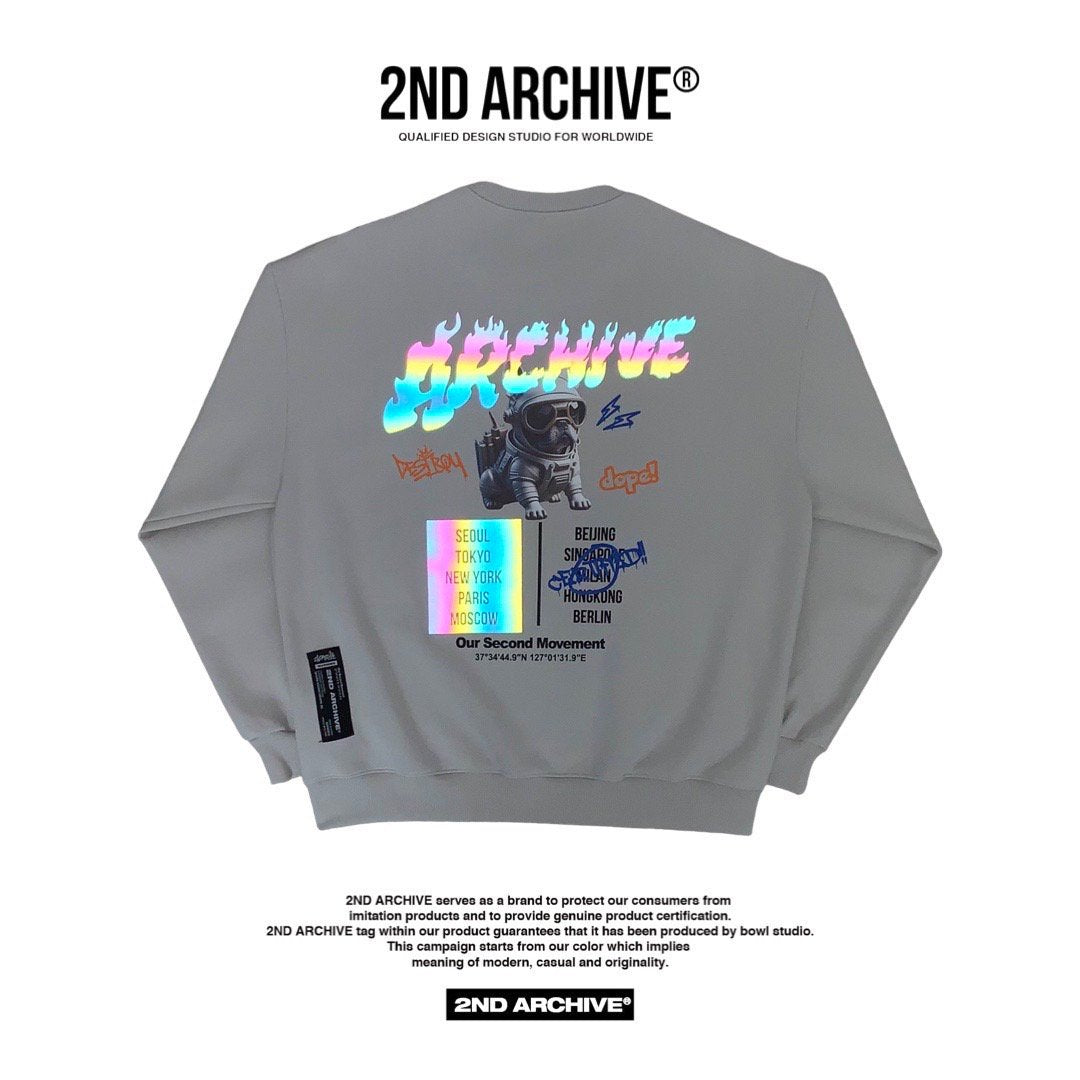 Cool graphic sweater from 2nd Archive unisex and stylish