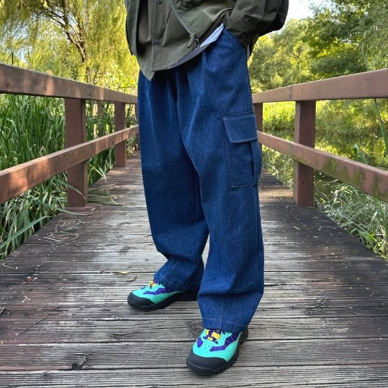 Blue street fashion cargo pants, oversized fit, Korean made.