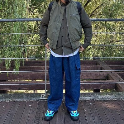 Blue denim cargo pants, Korean oversized streetwear.