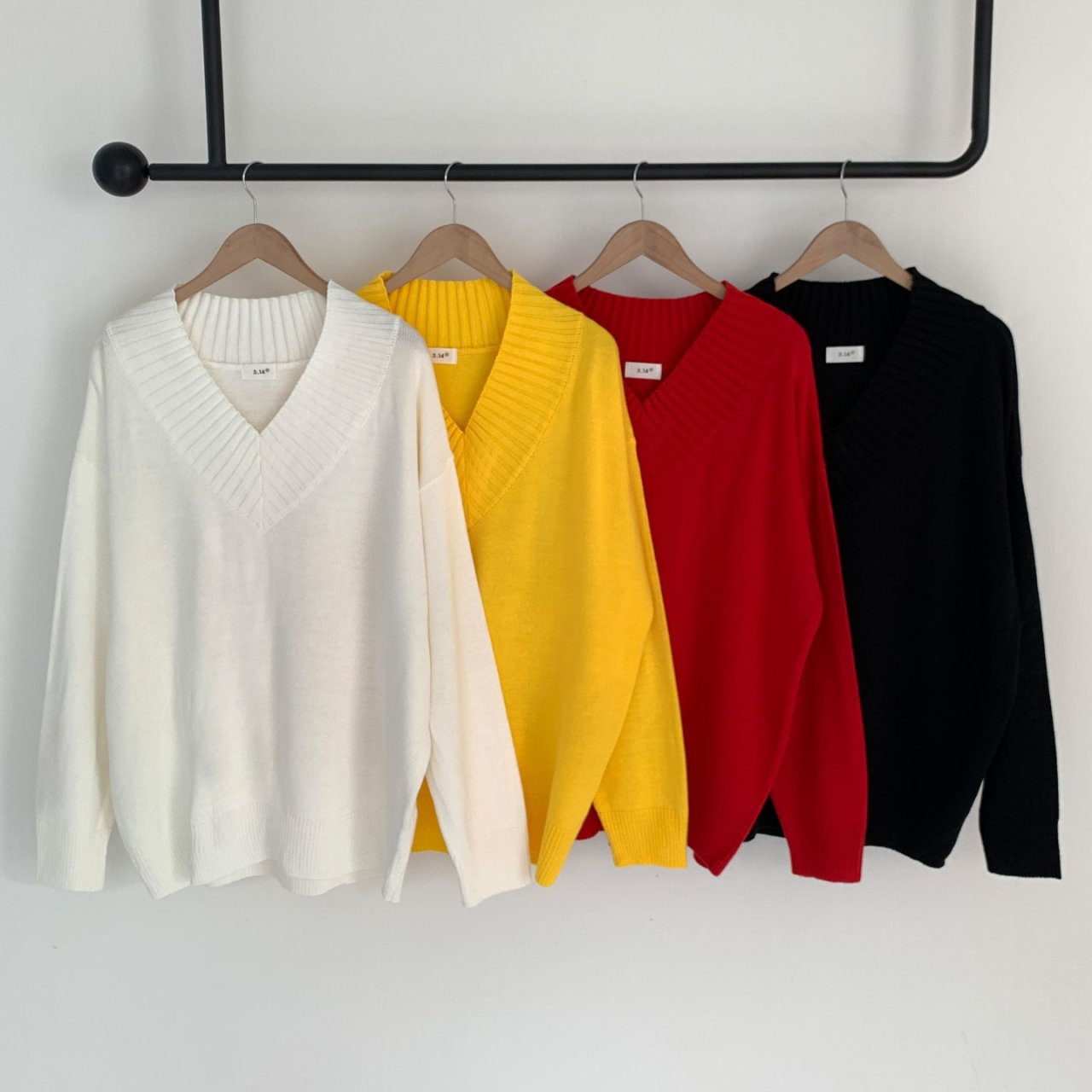 [3.14] Oversized King V-neck Knit (TOF02) 