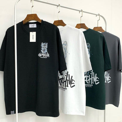クールなモノトーンデザインの韓国ストリート系Tシャツ