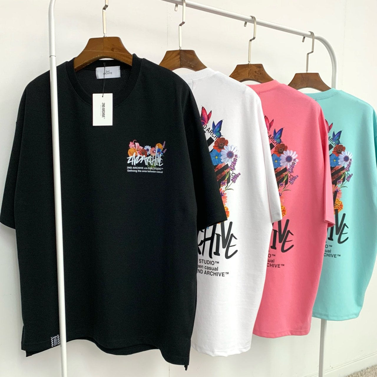 2nd Archive]フラワーガーデンプリントTシャツMade in Korea – Hippada