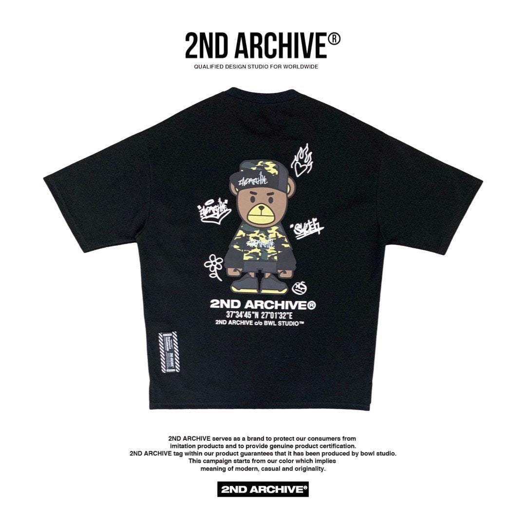 Korean street fashion t-shirt with adorable bear graphic in camo print