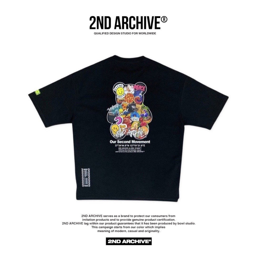 Back facing black Korean street fashion t shirt with bear graphic collage. 