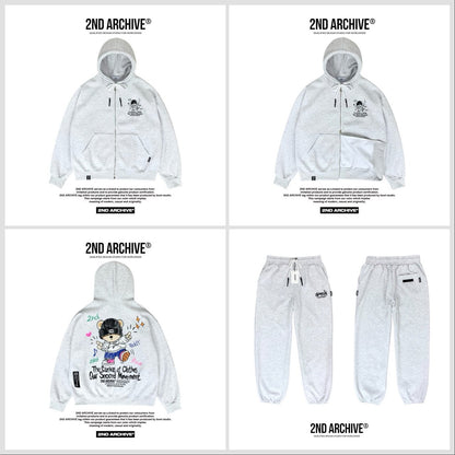 ブラック生地とベアグラフィックのコントラストが際立つディテールカット