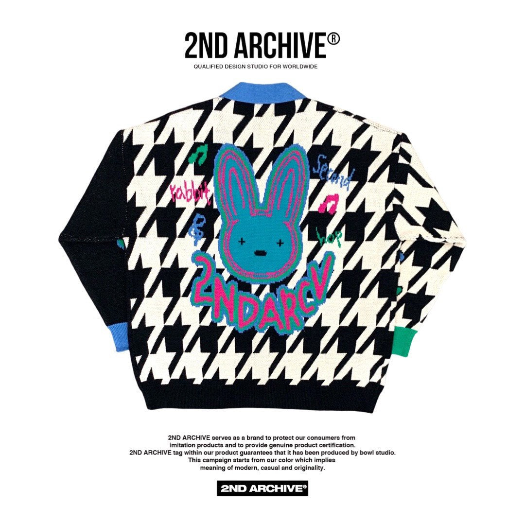 Versatile and colorful cardigan by 2nd Archive