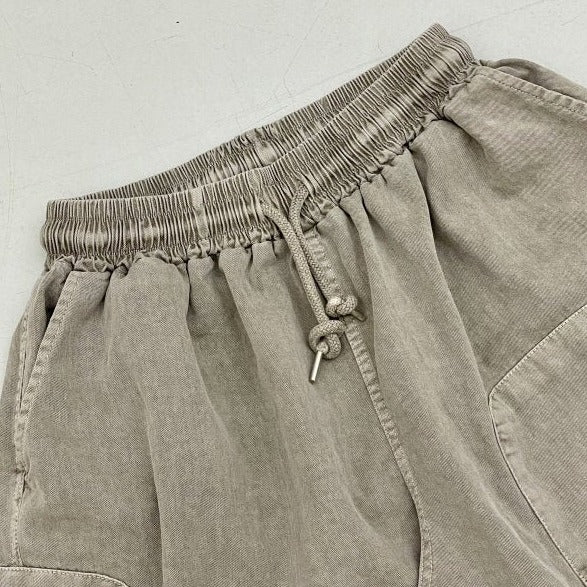 Stylish vintage shorts with cool pockets