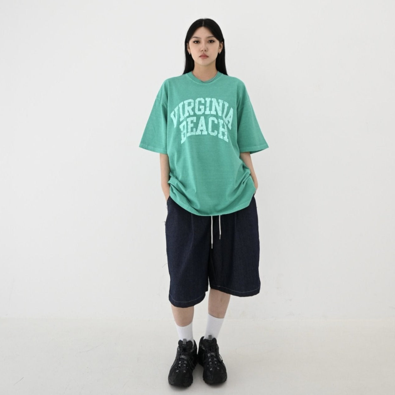 Cool street style tee, Korean fashion, vintage text