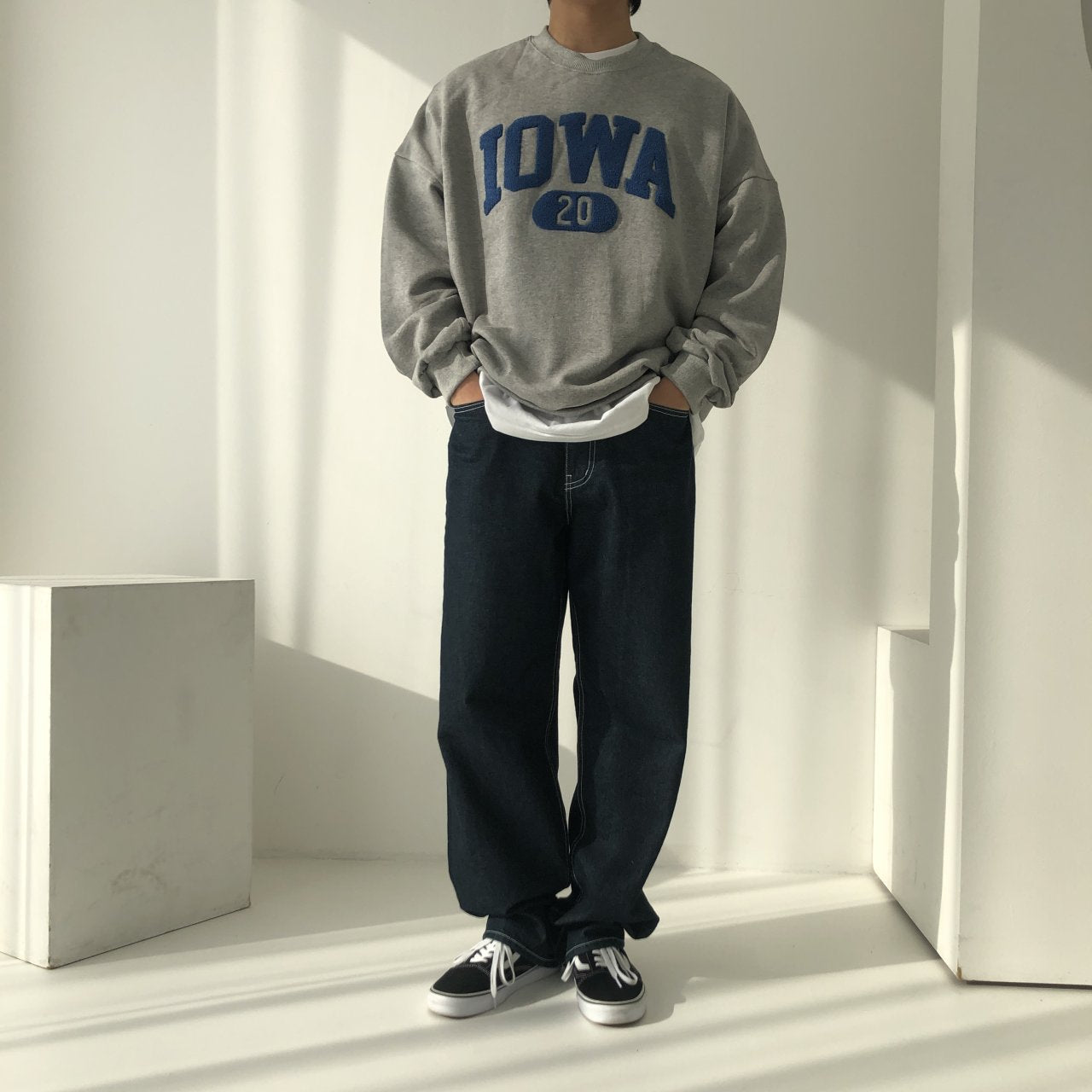 [Potato Club]  "IOWA" 3D English Lettering Sweater (PTC16)