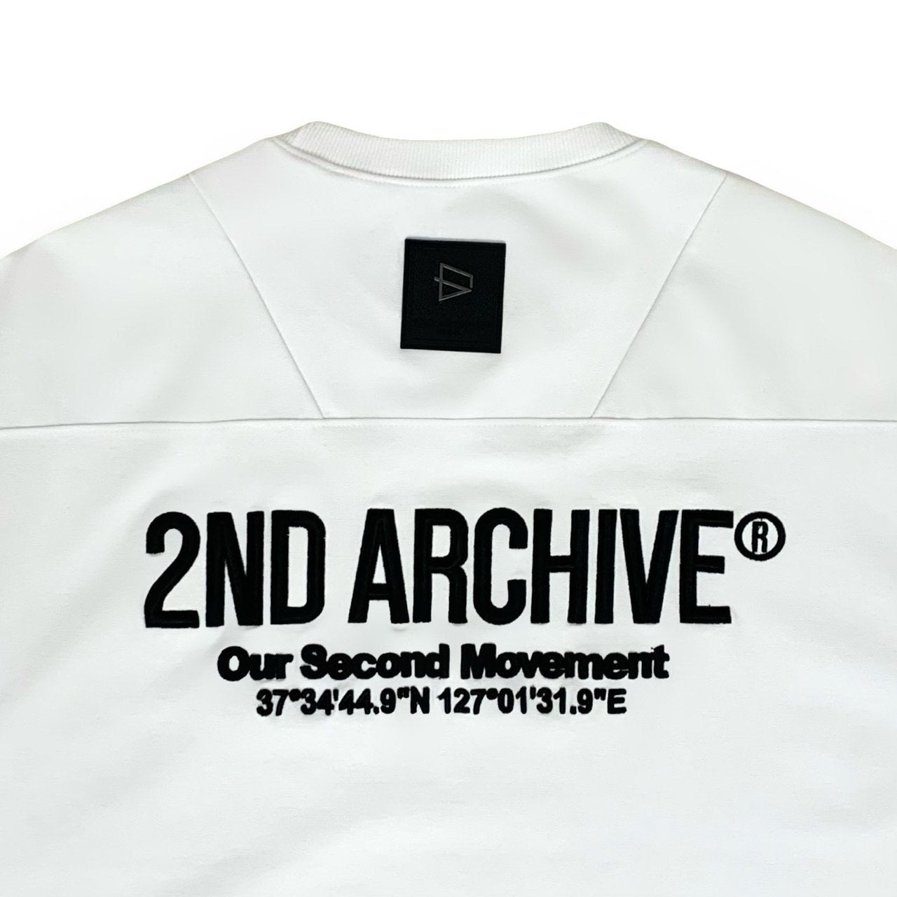 サマーシーズンに映える韓国ストリートTシャツ