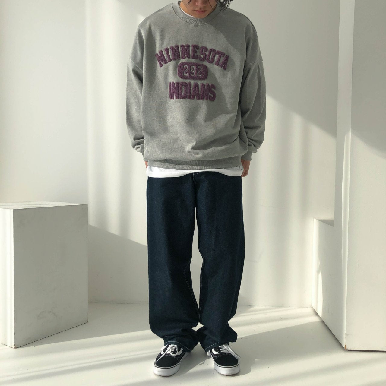 [Potato Club]  "Minnesota" 3D English Lettering Sweater (PTC18)