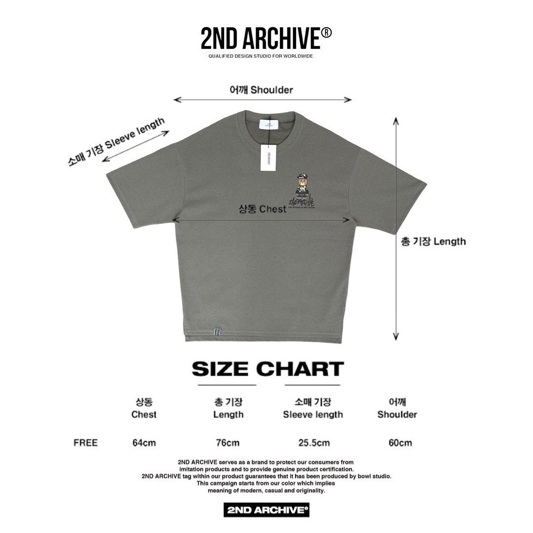 Unique Korean streetwear tee with a bear design in camo size chart