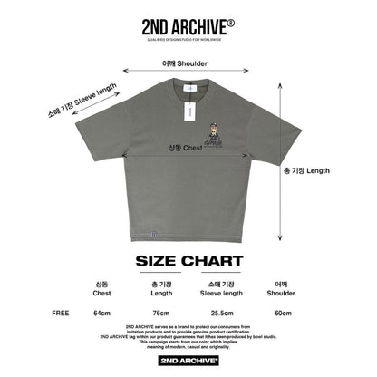 Unique Korean streetwear tee with a bear design in camo size chart