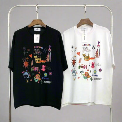 韓国のファッションからのスタイリッシュな落書きアートTシャツ