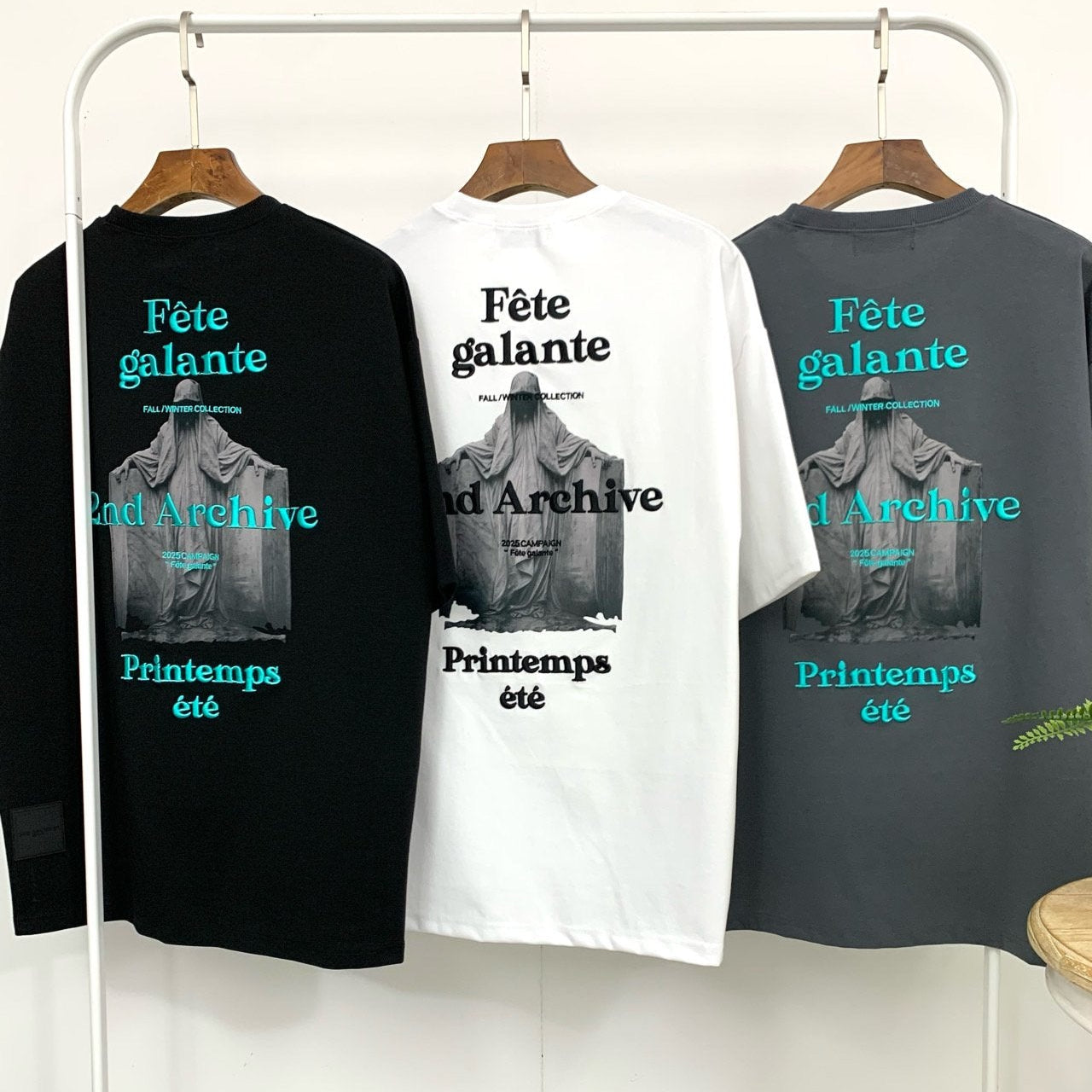 立体刺繍の表面構造が詳細にわかる接写ショット